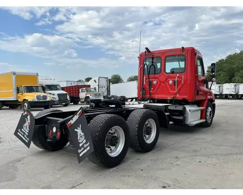 Freightliner CASCADIA Truck