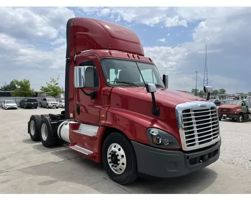 Freightliner CASCADIA Truck