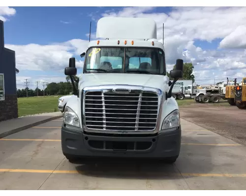 Freightliner CASCADIA Truck