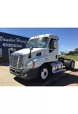 Freightliner CASCADIA Truck