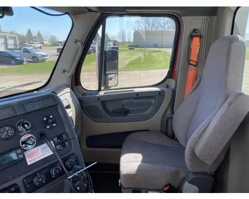 Freightliner CASCADIA Truck