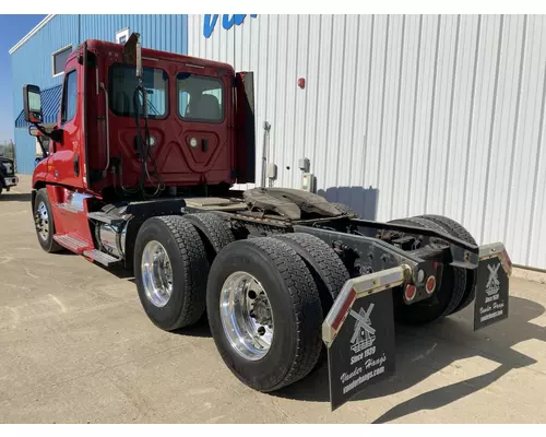 Freightliner CASCADIA Truck