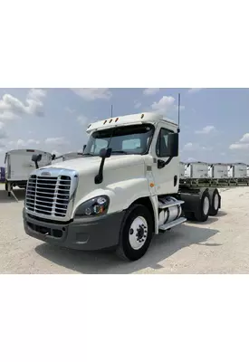 Freightliner CASCADIA Truck