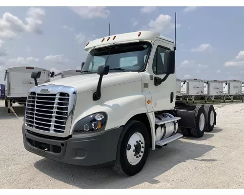 Freightliner CASCADIA Truck