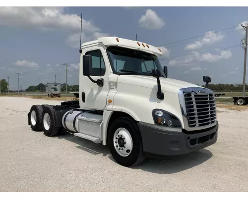 Freightliner CASCADIA Truck