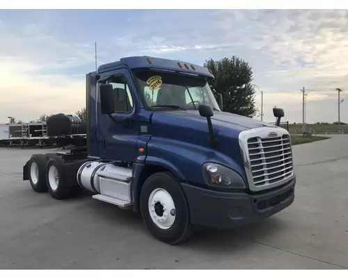 Freightliner CASCADIA Truck