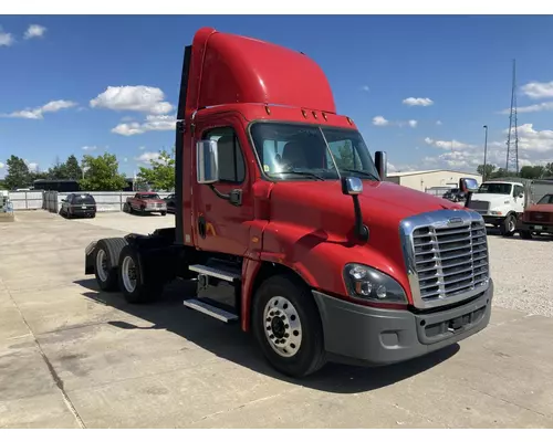 Freightliner CASCADIA Truck