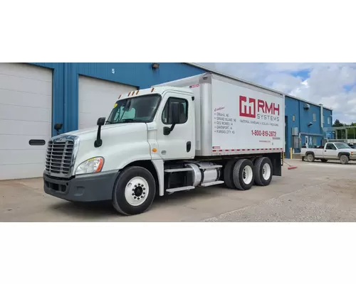 Freightliner CASCADIA Truck