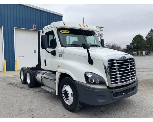 Freightliner CASCADIA Truck