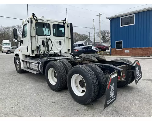 Freightliner CASCADIA Truck