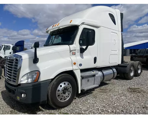 Freightliner CASCADIA Truck