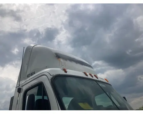 Freightliner CASCADIA Wind Deflector