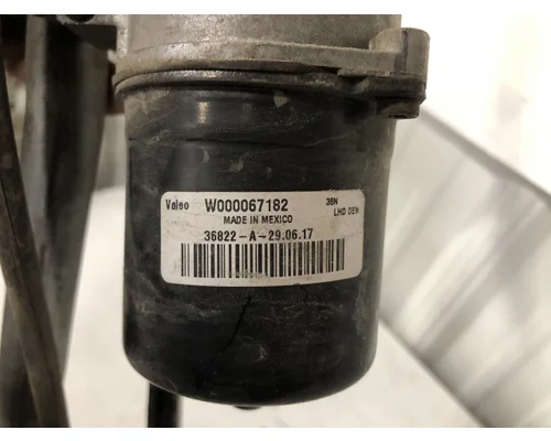 Freightliner CASCADIA Wiper Motor, Windshield