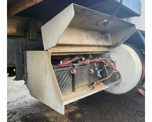 Freightliner CENTURY CLASS 12 Battery Box