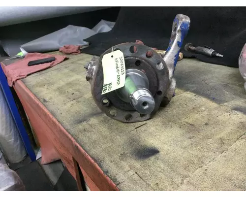 Freightliner CENTURY CLASS 12 Spindle  Knuckle, Front