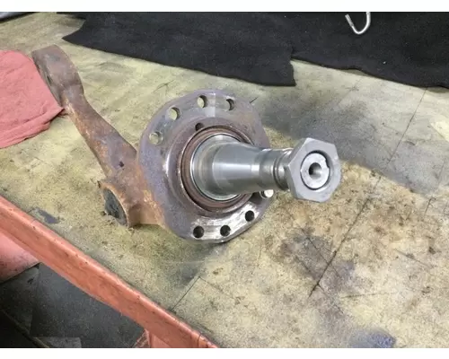 Freightliner CENTURY CLASS 12 Spindle  Knuckle, Front