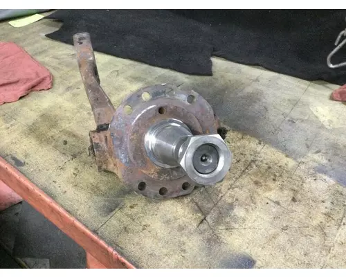 Freightliner CENTURY CLASS 12 Spindle  Knuckle, Front