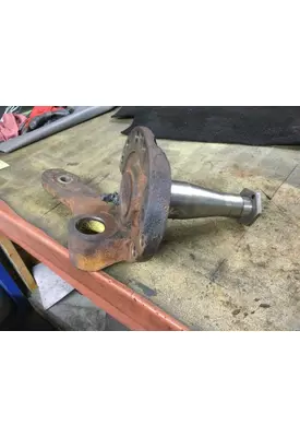 Freightliner CENTURY CLASS 12 Spindle / Knuckle, Front