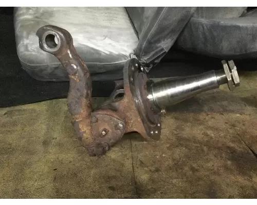 Freightliner CENTURY CLASS 12 Spindle  Knuckle, Front