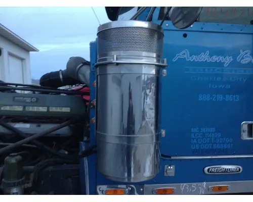 Freightliner CLASSIC XL Air Cleaner