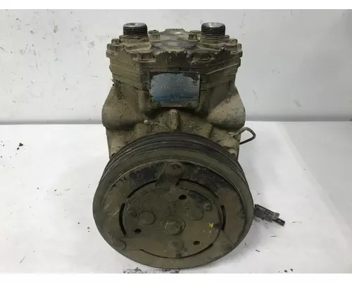 Freightliner CLASSIC XL Air Conditioner Compressor