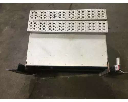 Freightliner CLASSIC XL Battery Box