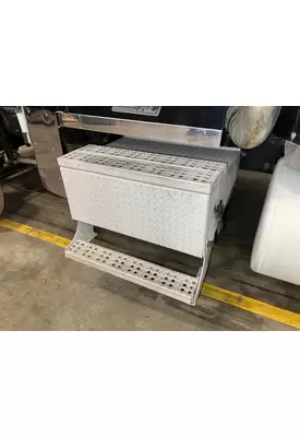Freightliner CLASSIC XL Battery Box