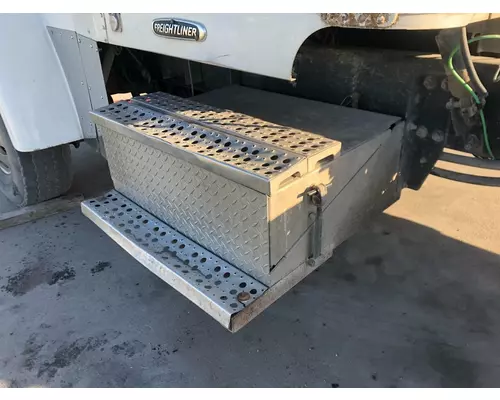 Freightliner CLASSIC XL Battery Box