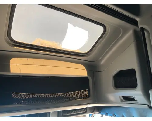 Freightliner CLASSIC XL Body, Misc. Parts