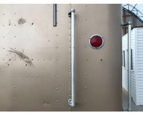 Freightliner CLASSIC XL Body, Misc. Parts