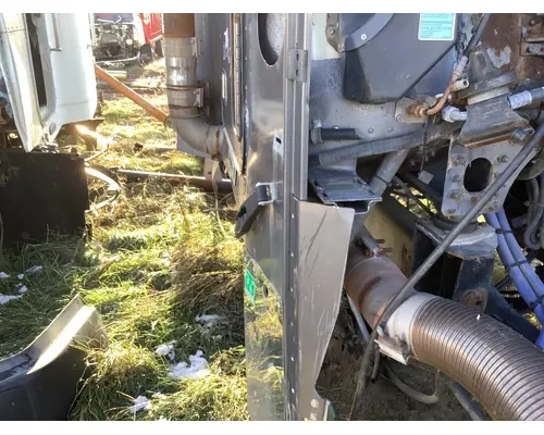 Freightliner CLASSIC XL Cab Assembly