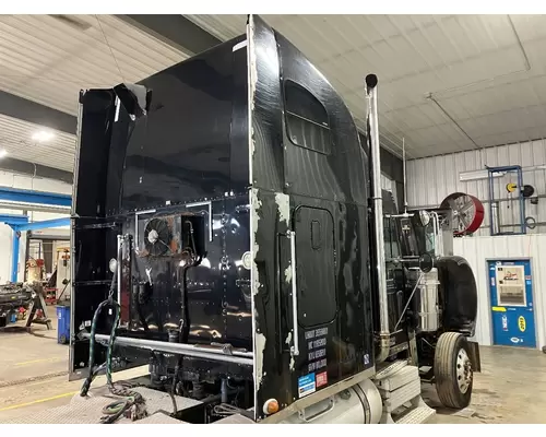 Freightliner CLASSIC XL Cab Assembly