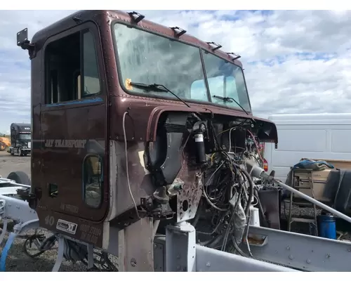 Freightliner CLASSIC XL Cab