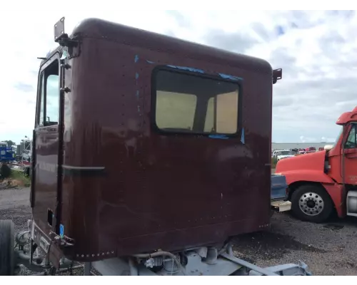 Freightliner CLASSIC XL Cab