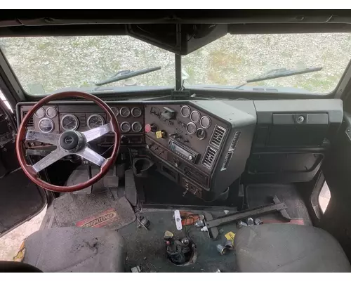 Freightliner CLASSIC XL Dash Assembly