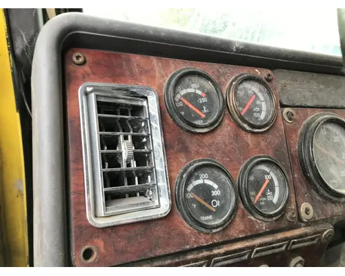 Freightliner CLASSIC XL Dash Assembly