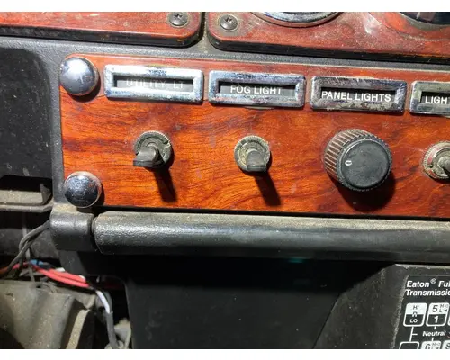 Freightliner CLASSIC XL Dash Assembly
