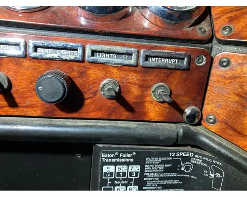Freightliner CLASSIC XL Dash Assembly