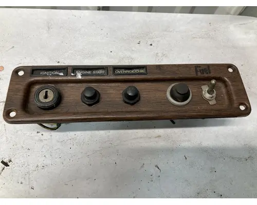 Freightliner CLASSIC XL Dash Assembly