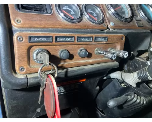 Freightliner CLASSIC XL Dash Assembly