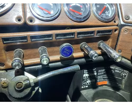 Freightliner CLASSIC XL Dash Assembly