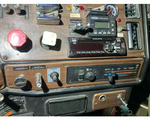 Freightliner CLASSIC XL Dash Assembly