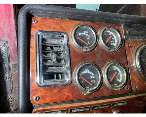 Freightliner CLASSIC XL Dash Assembly