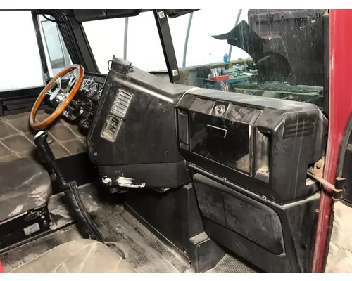 Freightliner CLASSIC XL Dash Assembly