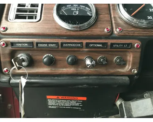 Freightliner CLASSIC XL Dash Assembly
