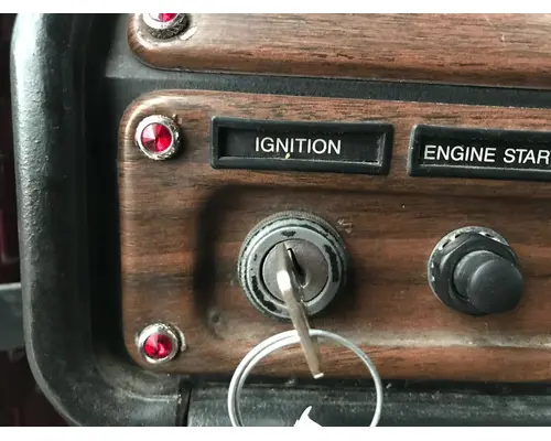Freightliner CLASSIC XL Dash Assembly