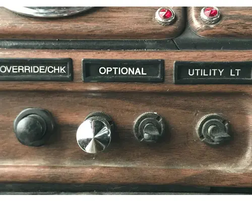 Freightliner CLASSIC XL Dash Assembly
