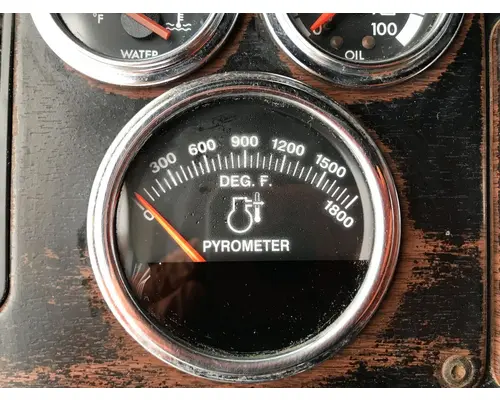 Freightliner CLASSIC XL Dash Assembly