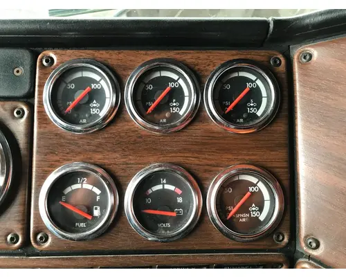 Freightliner CLASSIC XL Dash Assembly