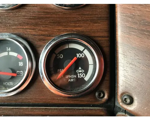 Freightliner CLASSIC XL Dash Assembly